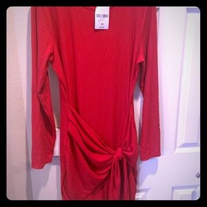 Long sleeve red midi dress